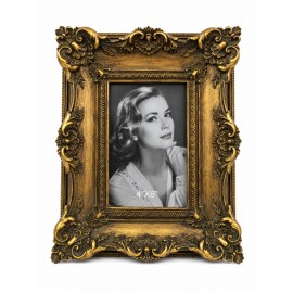 Cadre photo baroque en résine dorée à larges moulures – 26 cm