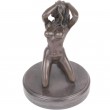 Statue érotique en bronze et marbre femme nue main dans les cheveux - 22 cm