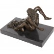 Statue érotique en bronze et marbre deux femmes nues - 20 cm