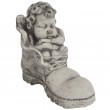 Statue en béton enfant endormi dans une chaussure 21 cm