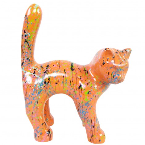 Statue chat en résine queue droite multicolore fond orange 35 cm