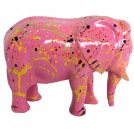 Statue en résine éléphant debout multicolore fond fuchsia 25 cm