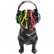 Statue chien en résine bouledogue Français assis multicolore casque audio - 30 cm