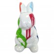 Statue en résine lapin fond blanc trash - 14 cm