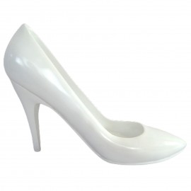 Chaussure escarpin décoratif en résine blanche 34 cm