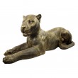 Statue lionne couchée en résine dorée antique 110 cm