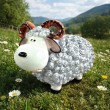 Statue Mouton Résine Argenté Tête Blanche Cornes Spiralées 23 cm - 6