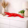 Statue en résine crocodile rouge - 42 cm - 3
