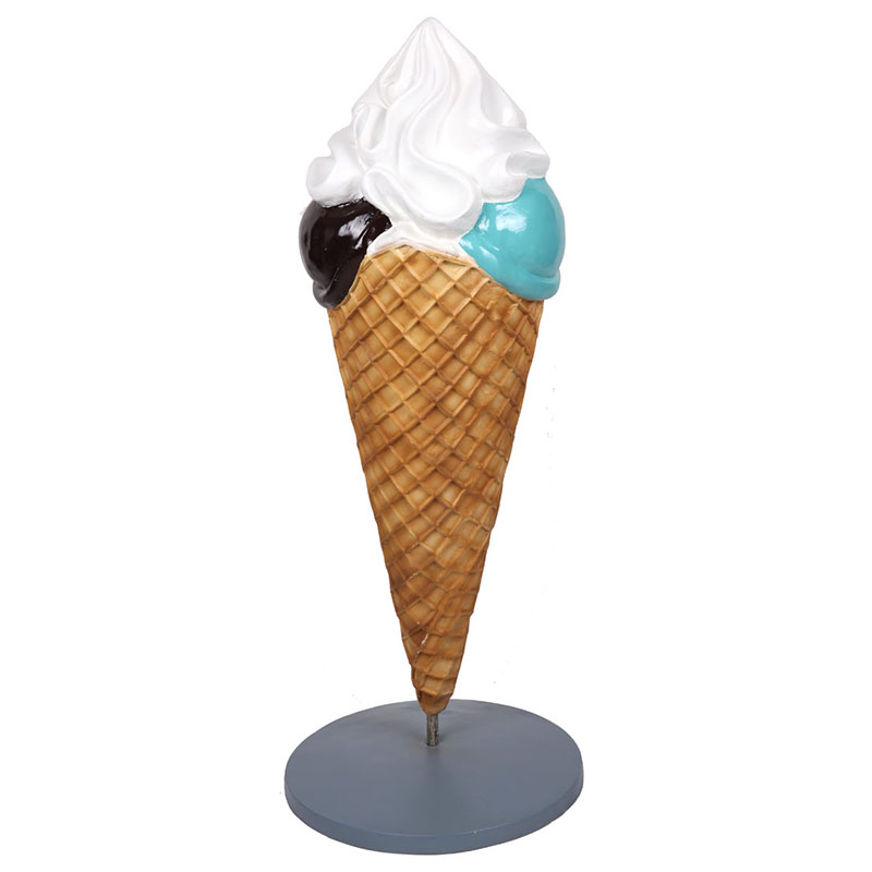cornet de glace sur pied resine